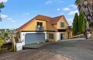 3 Highgrove Lane, Totara Vale