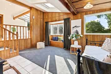 193 Victory Road, Laingholm