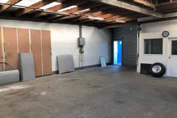 240sqm Palmerston North Workshop For Lease 