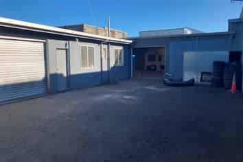 240sqm Palmerston North Workshop For Lease 