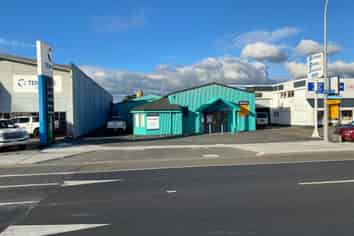 MAIN ROAD TRADE INDUSTRIAL