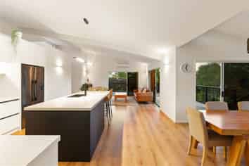 10 Baulcomb Parade, Windsor Park