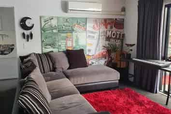 2/64C Fairview Road, Western Heights