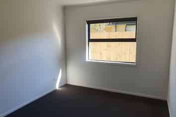 4/11 Forster Avenue, Hillcrest