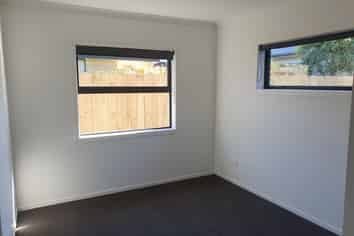 4/11 Forster Avenue, Hillcrest