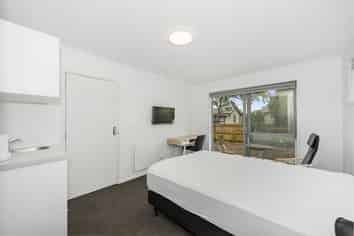 39D/4 Jones Crescent, Melville