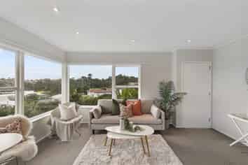 28D Sunnynook Road, Sunnynook