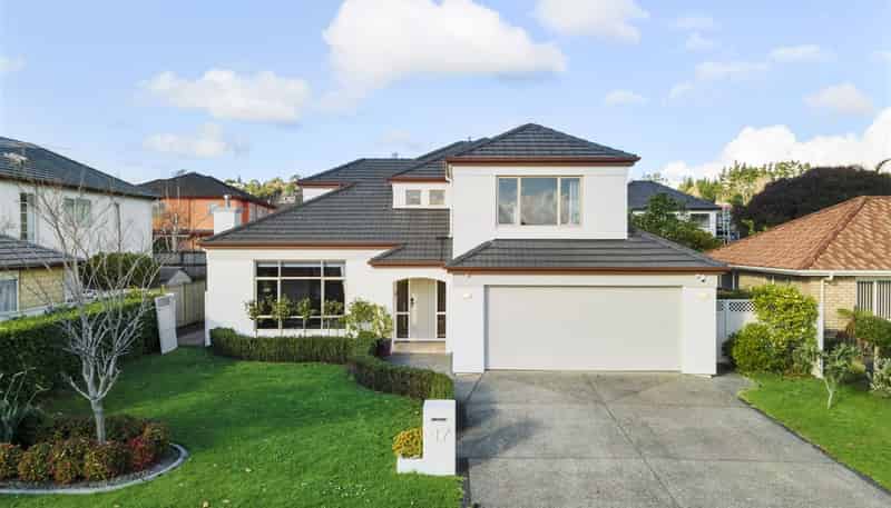 17 Carousel Crescent, East Tamaki Heights