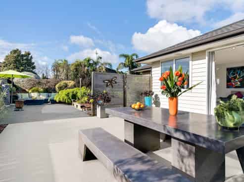 57 Intrepid Crescent, Beachlands