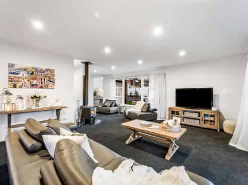 32 Fairway Avenue, Red Beach