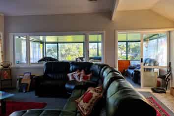 580 Weymouth Road, Weymouth