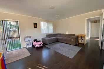 4A Palmers Road, Clendon Park