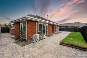 2/45b Beauford Place, Parklands