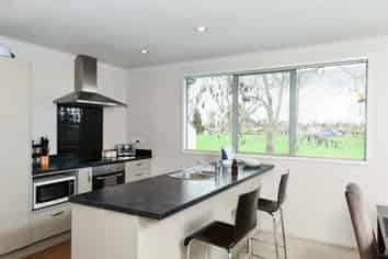 6/6 Page Place, Hamilton East