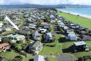 134 Kowhai Avenue, Matarangi