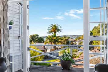 9 Pah Road, Cockle Bay