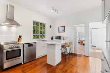 9 Pah Road, Cockle Bay