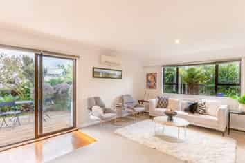 135 Waiwhetu Road, Waterloo