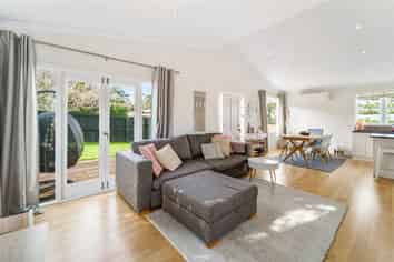 13a John Road, Stanmore Bay