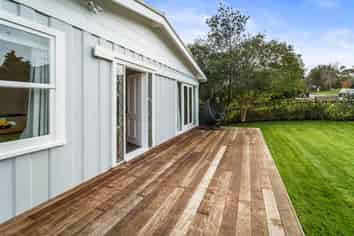 13a John Road, Stanmore Bay