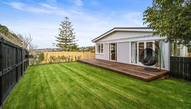 13a John Road, Stanmore Bay