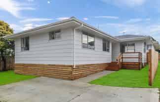 17a Mon Desir, Manurewa