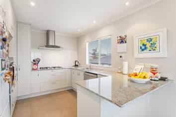 40 Norm Pellow Drive, The Gardens