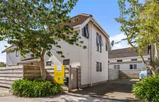 2/74 Waiwhetu Road, Waiwhetu