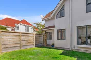 2/74 Waiwhetu Road, Waiwhetu