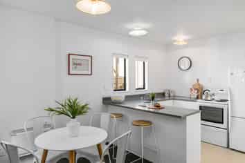 2/74 Waiwhetu Road, Waiwhetu