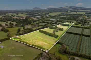 15 Linnell Road, Poroti