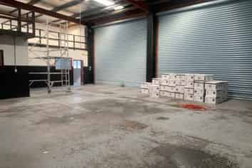 Tilt Slab Industrial Unit 