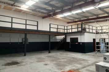 Tilt Slab Industrial Unit 