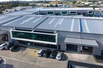 Brand New Office Central Silverdale