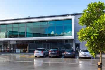 Brand New Office Central Silverdale