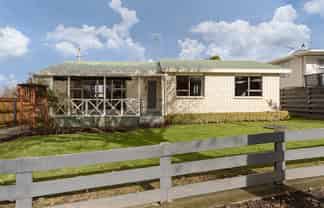 6 Heatherlea Heights, Feilding