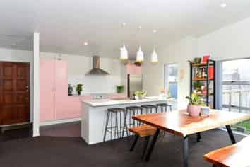 16A Richan Street, Glenview