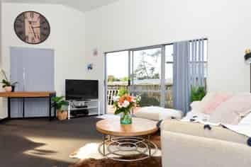 16A Richan Street, Glenview