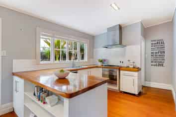 14 Royal Terrace, Sandringham