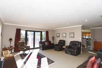 3 Daley Place, Winton