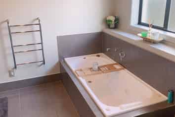 8 Kingsgate Place, Dannemora