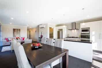 Waterfront _, Tamaterau