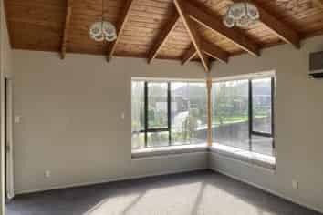 1 Crowden Place, Rototuna