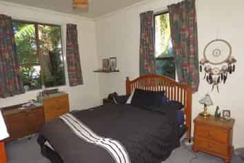 40 Disraeli Street, Westport