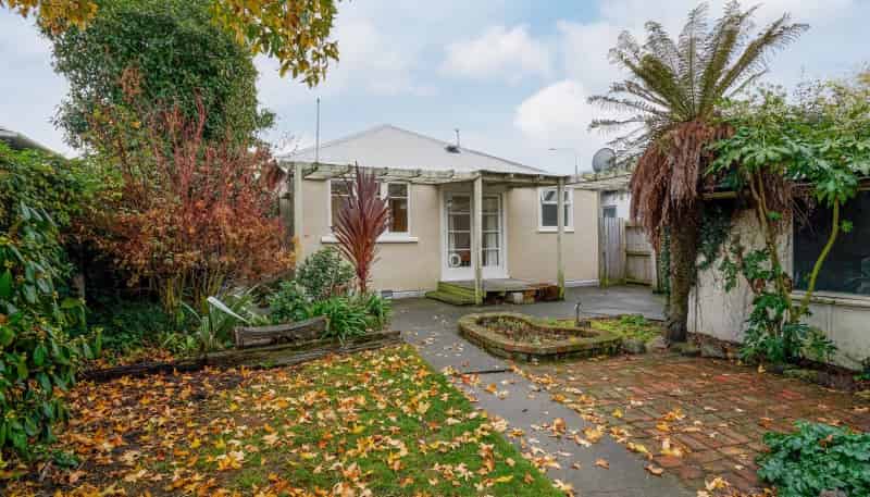 86 St Albans Street, Saint Albans