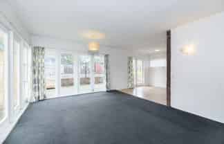 42A Wedgwood Avenue, Mangere East