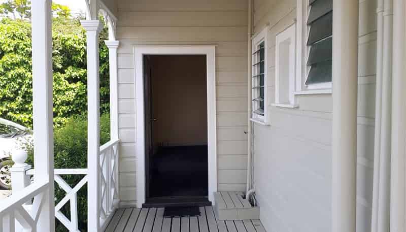 2 / 165a Hinemoa Street, Birkenhead