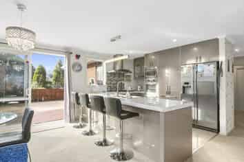 61 Grandvista Drive, Green Island