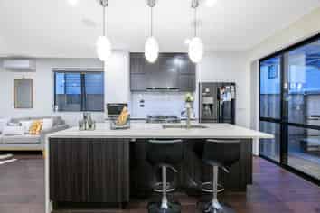 15 Silvereye Road, Hobsonville