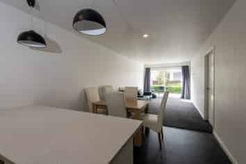 Room E/3/5 Edgecumbe Street, Whitiora